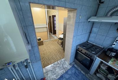 Apartament cu 3 camere decomandat, mobilat în Sud - 9