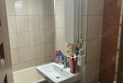 Apartament cu 4 camere decomandat în Craiovița Nouă - 5