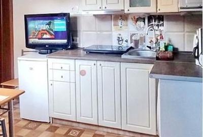 Zona Afi Mall Curte Zona Afi Mall Curte - 11