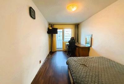 Apartament cu 3 camere semidecomandat în Central - 12