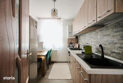 Apartament cu 3 camere semidecomandat, mobilat în Craiovei - 2