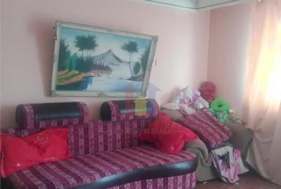 Apartament cu 2 camere semidecomandat în Calea Galați