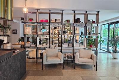 Spațiu deosebit, parter în clădire de birouri - 8