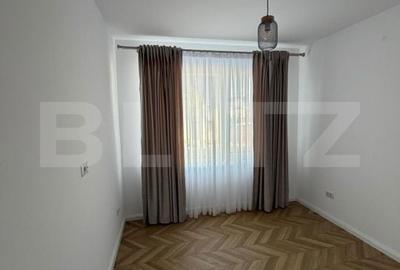 Casă cu 4 camere cu Teren 240 Mp în Ipotești - 4