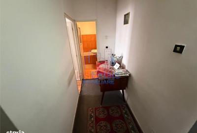 Garsonieră decomandată în Albești - 3