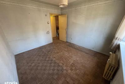 Apartament cu 3 camere semidecomandat în Pajura - 6
