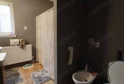 Casă cu Teren 3000 Mp în Central - 18