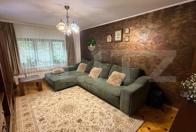 Apartament cu 3 camere, decomandat, Obcini