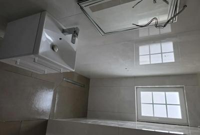 Casă cu Teren 300 Mp în Giarmata