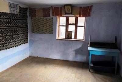 Casă cu 2 camere cu Teren 400 Mp în Corbi - 9