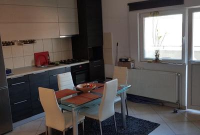 3 camere, 65 mp utili+2 balcoane, centrala, bloc izolat,clima,complet utilat - 2