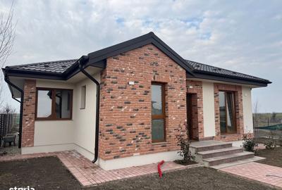 Casă cu 4 camere în Ostratu - 4