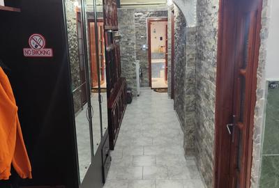 Apartament cu 3 camere decomandat, mobilat în Tomis Nord - 9