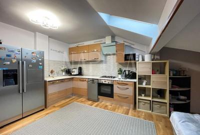 Apartament cu 3 camere semidecomandat în Florești - 3