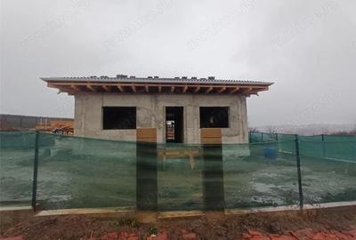 Casă cu Teren 360 Mp în Lunca Cetățuii - 2