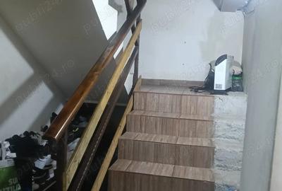 Casă în 1 Decembrie