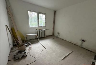 Orizont- 3 camere decomandate in renovare! - 2