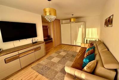 Apartament cu 2 camere decomandat în Tractorul
