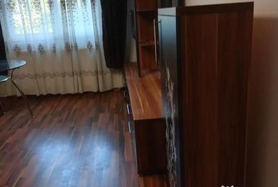 Apartament cu 2 camere decomandat în Galata - 6