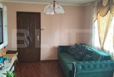Apartament 2 camere, zona Micro14 , cu acoperis si balcon inchis - 1