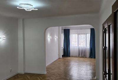 Apartament 3 camere Piata Muncii, la 1 minut de gura de metrou, 90mp utili ,etaj - 3