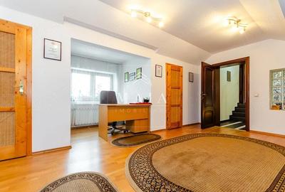 Casă cu Teren 500 Mp în Central - 8