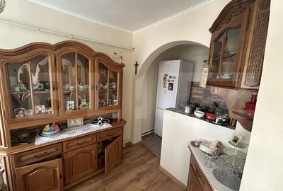 Casa cu 4 camere zona Rogerius - 3