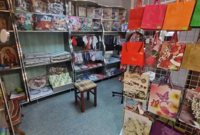 De inchiriat Spatiu Comercial-zona intens circulata str.Semaforului, cartier Vasile Aaron - 1