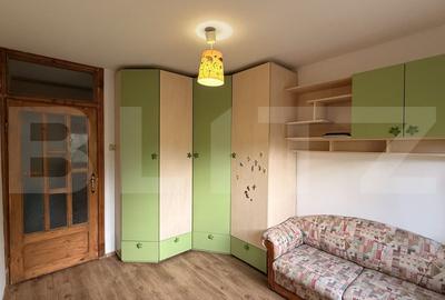 Apartament 3 camere decomandat, et. 1, 72 mp, zona 1 Mai - 12