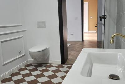 Casa renovata integral ideala pentru activita?i ... - 2