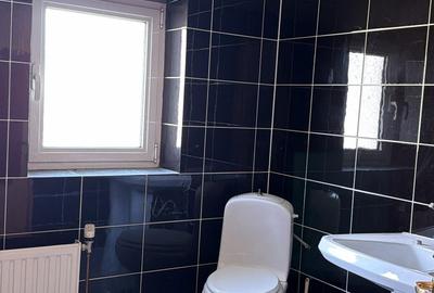 Casă cu 4 camere în Central - 4