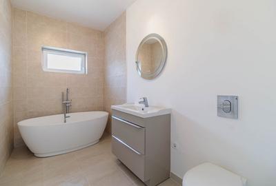 Casa pe parter cu 4 camere - 2