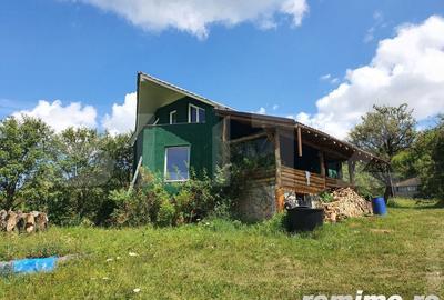 Casă cu 5 camere cu Teren 1500 Mp în Central - 4