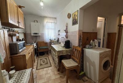 2 cam, 51 mp, etaj 7, fara imbunatatiri, str. Cornisei - 4