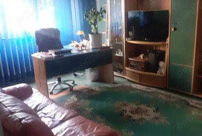 Spațiu comercial, de 50 mp, în Tecuci - 1