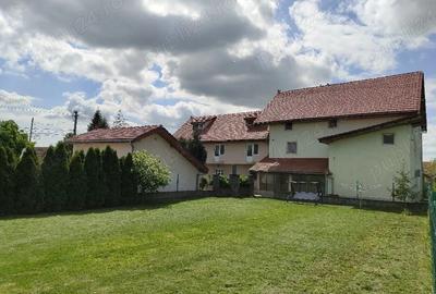 Casă cu 12 camere în Central - 4