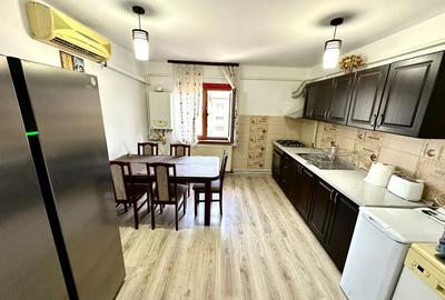 APARTAMENT 4 CAMERE ,ZONA OBOR ,ET 3/3 - 1