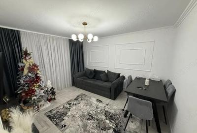 Apartament cu 3 camere decomandat, mobilat în Central