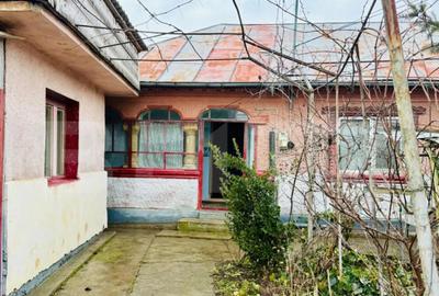 Casă cu 3 camere cu Teren 920 Mp în Central - 9