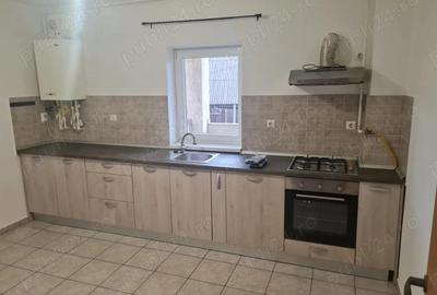 Apartament cu 2 camere decomandat în Central - 1