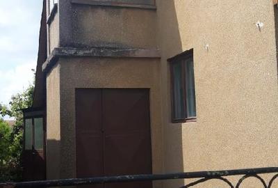 Casă cu 6 camere cu Teren 1500 Mp în Variaș - 2