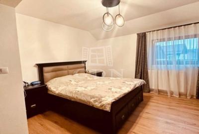 Casă cu 4 camere în Central - 1