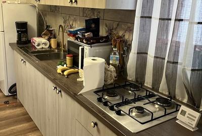 Apartament cu 3 camere în Poiana - 2