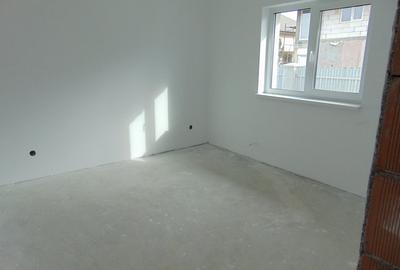 FARA COMISIOANE casa cu 4 camere 2 bai PARTER cu placa pod terasa merita vazuta - 40