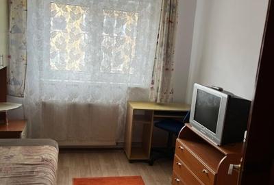 Apartament cu 3 camere decomandat în Lenin - 8