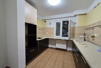 3 camere Brancoveanu Covasna centrala termica liber parcare - 2