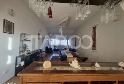 Apartament cu 4 camere decomandat în Central - 2