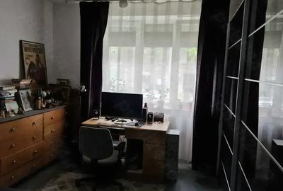 Apartament cu 3 camere decomandat în Central - 4