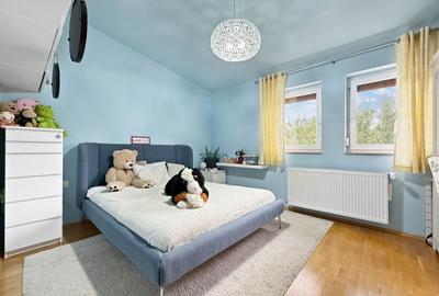 Casă individuală cu 10 camere cu Canalizare în Fratelia - 12