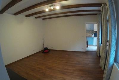 Apartament cu 2 camere semidecomandat în Centrul Istoric - 2